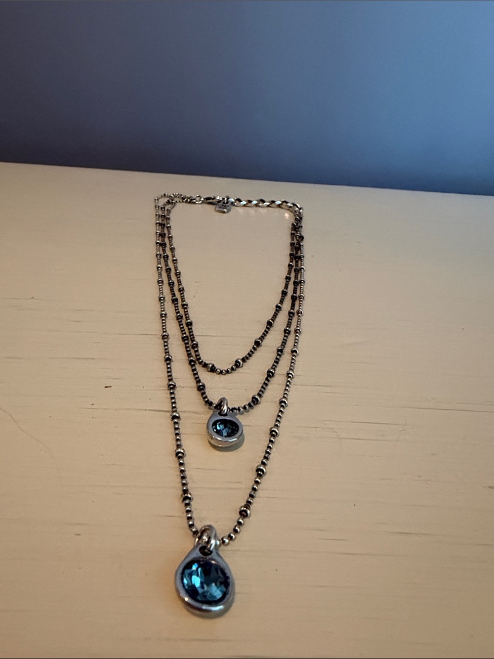UNO de 50 Silver-Tone Layered Necklace with Blue Swarovski Crystal Drops